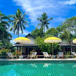 2* Konukevi Oasis Yoga